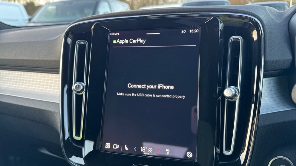 Used Volvo XC40 2023 for sale - 77021872: Photo 45