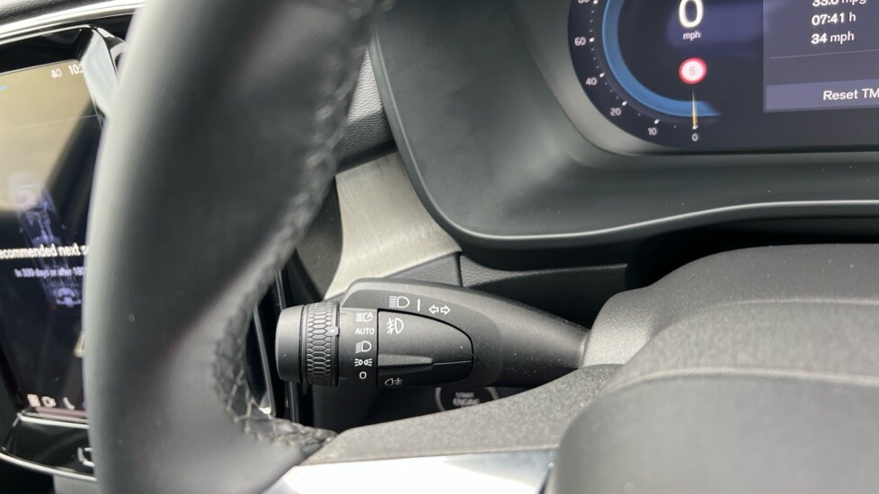 Used Volvo XC40 2024 for sale - 76104077: Photo 29