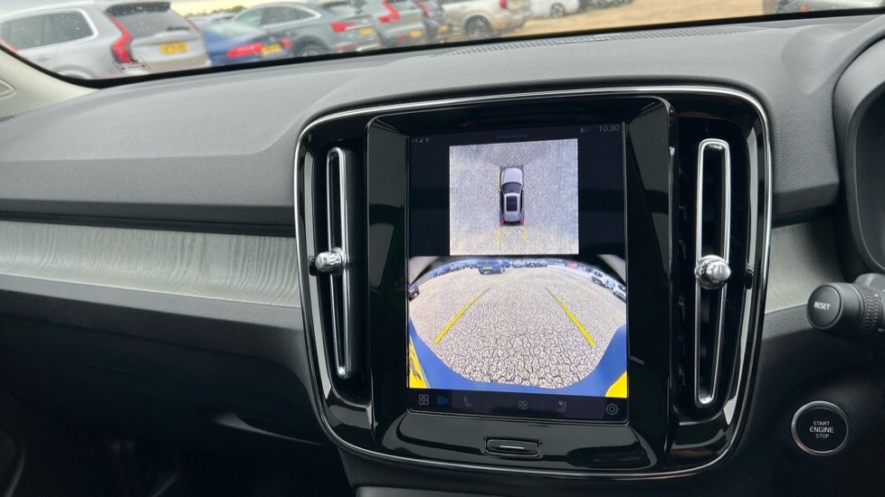 Used Volvo XC40 2024 for sale - 76104077: Photo 37