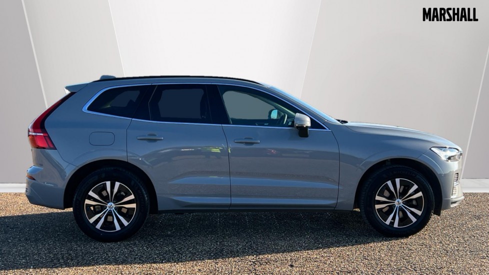 Used Volvo XC60 2024 for sale - 76552346: Photo 3