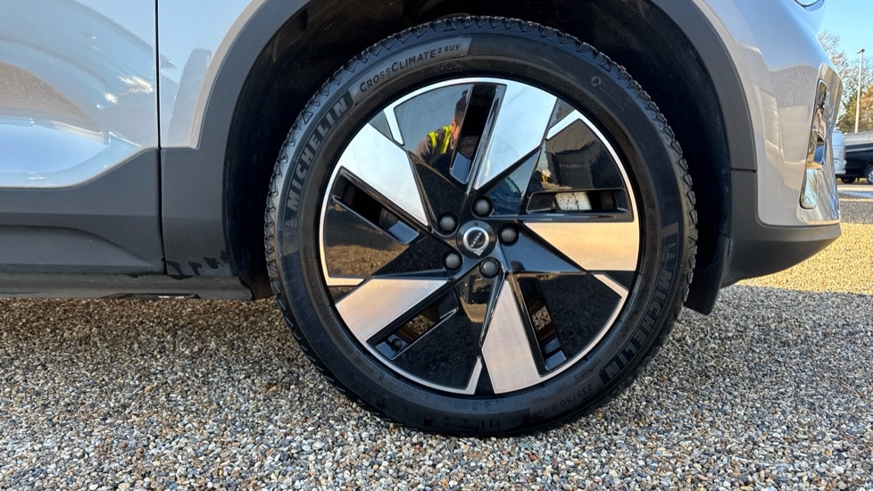 Used Volvo XC40 2023 for sale - 76937522: Photo 16