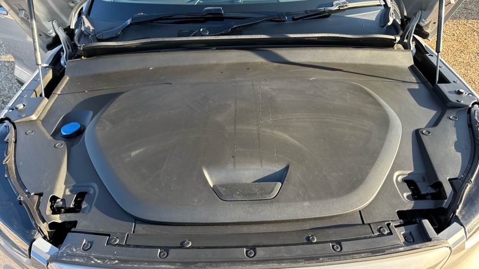 Used Volvo XC40 2023 for sale - 76937522: Photo 23