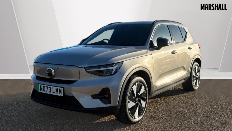 Used Volvo XC40 2023 for sale - 76937522: Photo 6