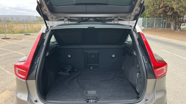 Used Volvo XC40 2022 for sale - 76168549: Photo 15