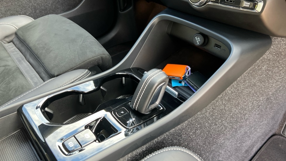 Used Volvo XC40 2021 for sale - 76587036: Photo 14