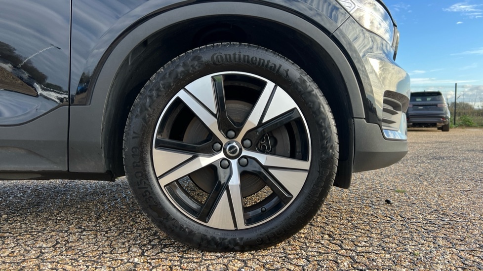 Used Volvo XC40 2021 for sale - 76587036: Photo 16