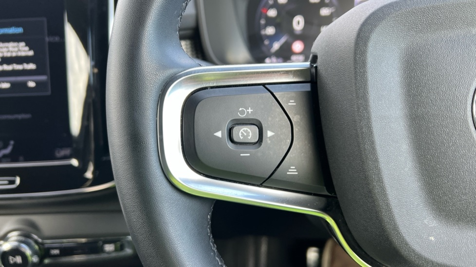 Used Volvo XC40 2021 for sale - 76587036: Photo 18