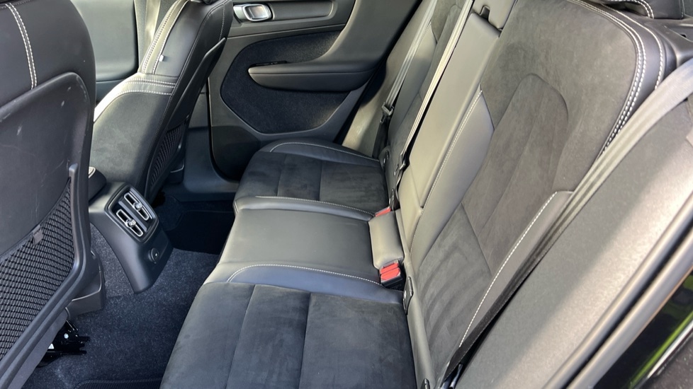 Used Volvo XC40 2021 for sale - 76587036: Photo 38