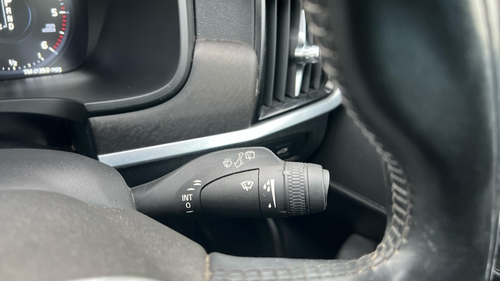 Used Volvo V90 2017 for sale - 76672567: Photo 30