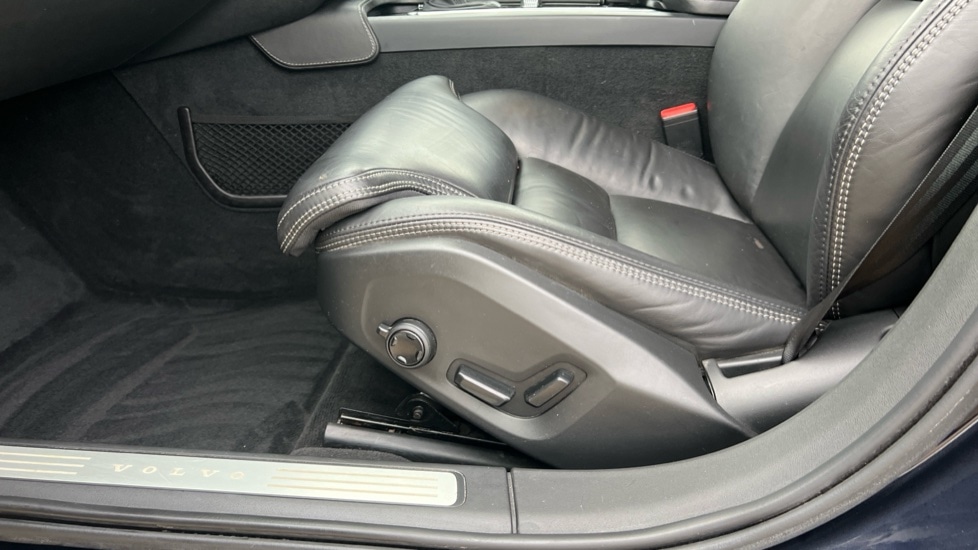 Used Volvo V90 2017 for sale - 76672567: Photo 32