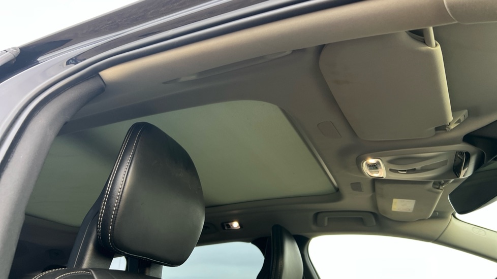 Used Volvo V90 2017 for sale - 76672567: Photo 44