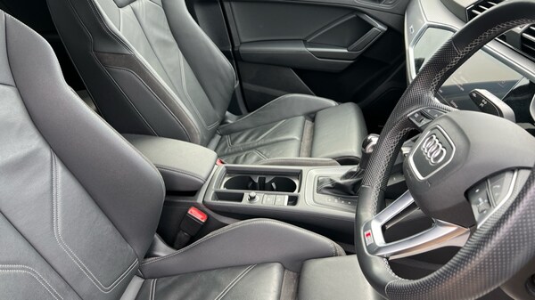Used Audi Q3 2023 for sale - 76261722: Photo 39