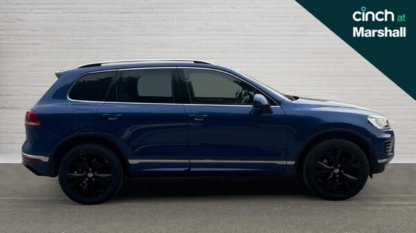 Used Volkswagen Touareg 2016 for sale - 75440234: Photo 2