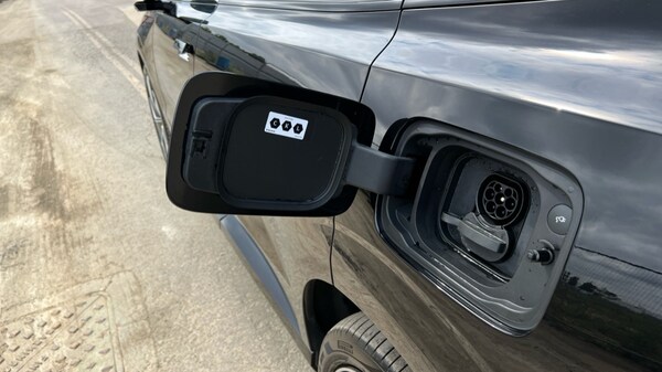Used Volvo EX90 2025 for sale - 75439857: Photo 42