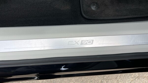 Used Volvo EX90 2025 for sale - 75439857: Photo 43