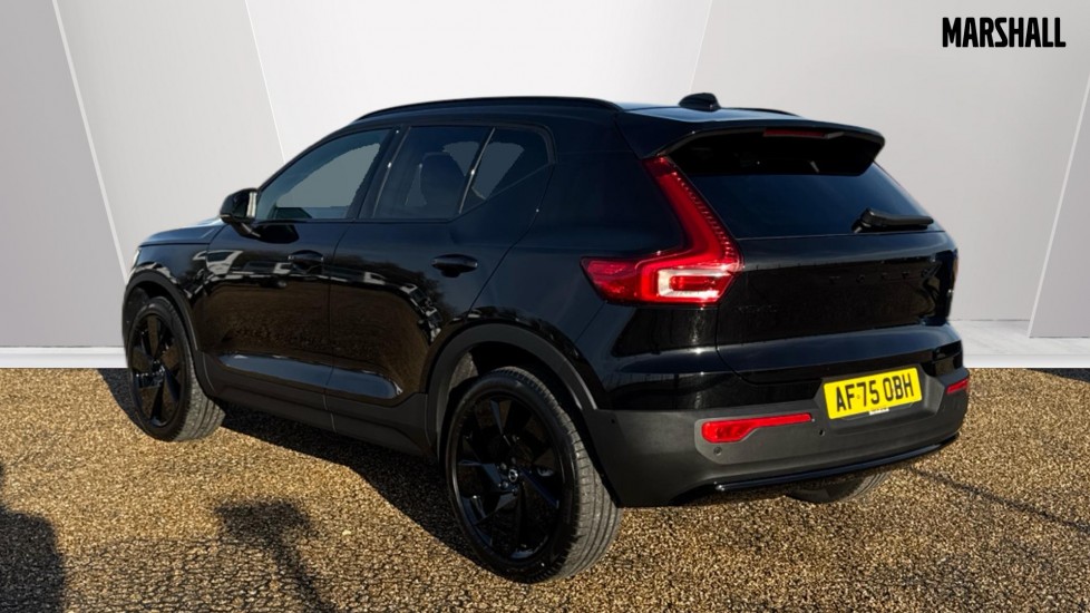 Used Volvo XC40 2025 for sale - 76881870: Photo 2