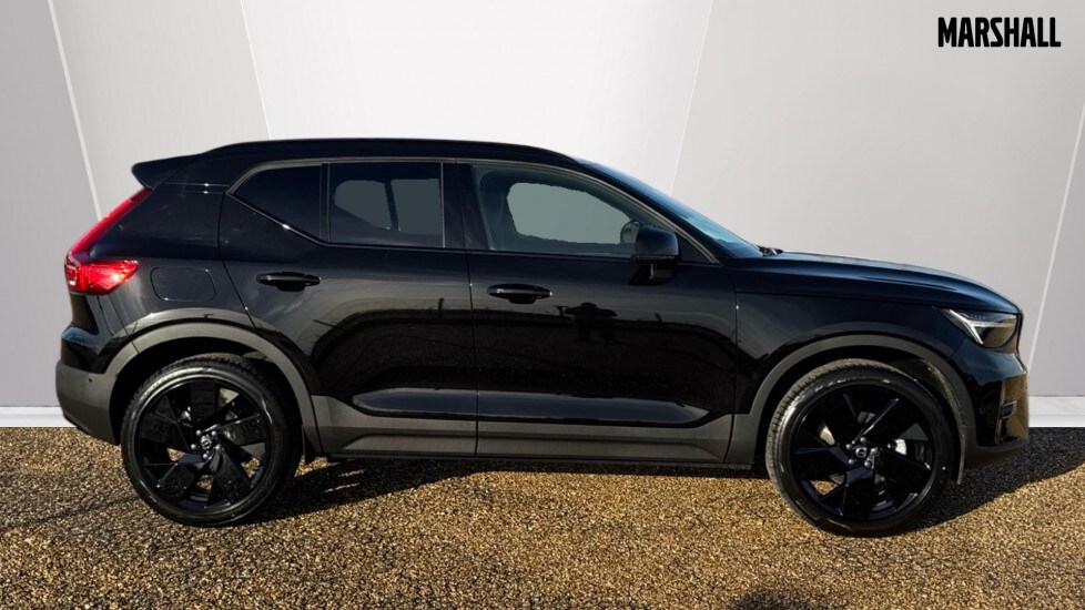 Used Volvo XC40 2025 for sale - 76881870: Photo 3