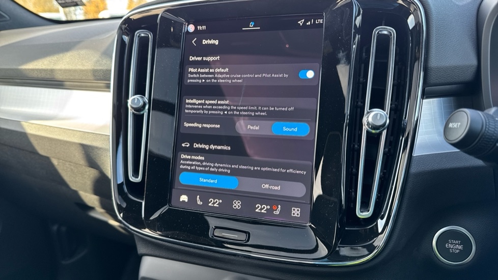 Used Volvo XC40 2025 for sale - 76881870: Photo 41