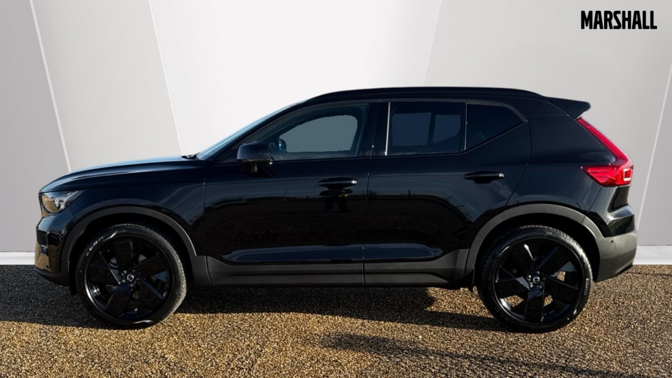 Used Volvo XC40 2025 for sale - 76881870: Photo 8
