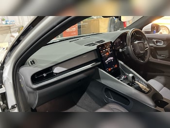 Used Polestar Polestar 2 2022 for sale - 75554504: Photo