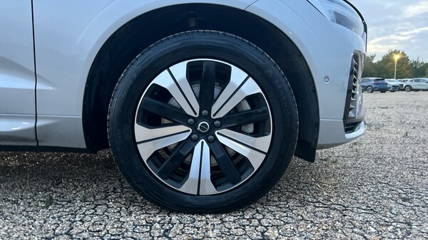Used Volvo XC60 2023 for sale - 76104133: Photo 16