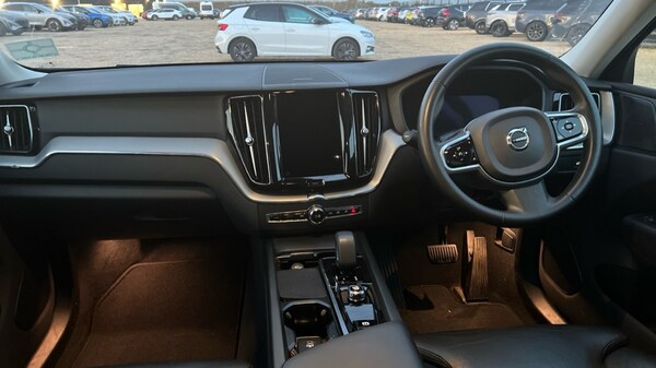 Used Volvo XC60 2023 for sale - 76104133: Photo 21