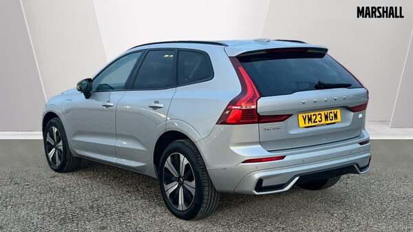 Used Volvo XC60 2023 for sale - 76104133: Photo 2