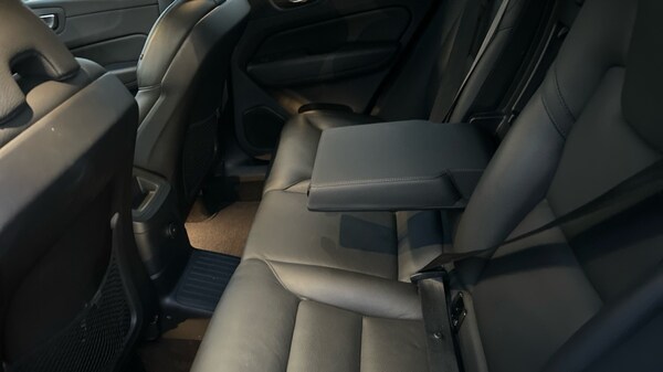 Used Volvo XC60 2023 for sale - 76104133: Photo 31