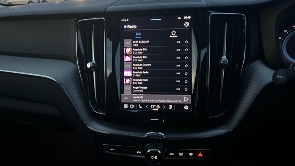 Used Volvo XC60 2023 for sale - 76104133: Photo 35
