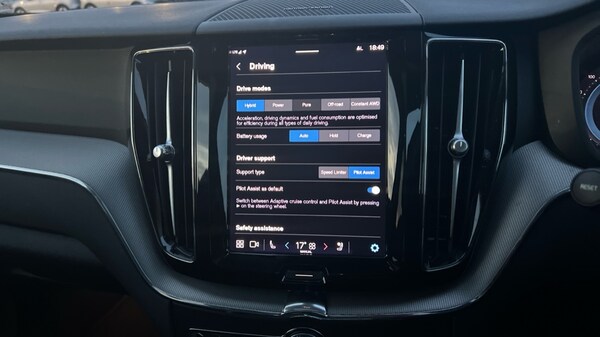 Used Volvo XC60 2023 for sale - 76104133: Photo 41