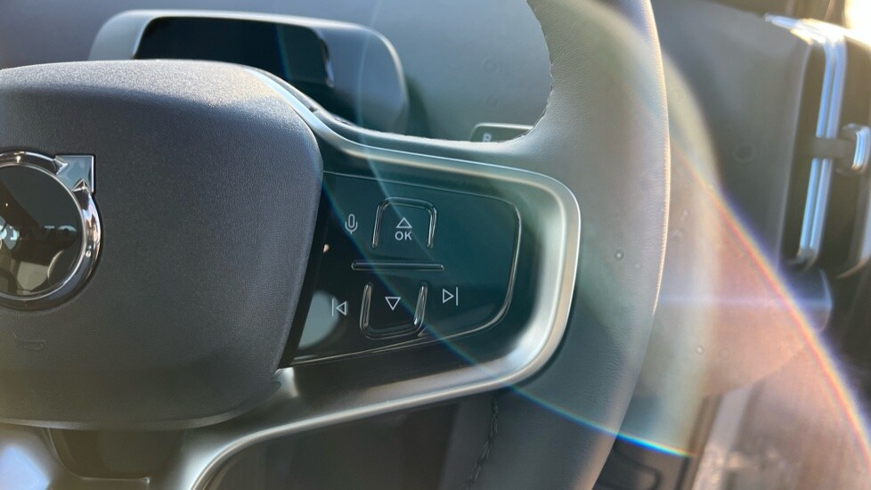 Used Volvo EX30 2025 for sale - 75967015: Photo 19