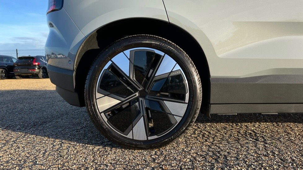 Used Volvo EX30 2025 for sale - 75967015: Photo 24