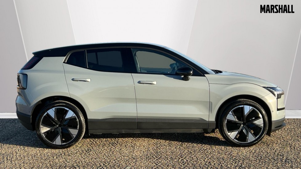 Used Volvo EX30 2025 for sale - 75967015: Photo 3