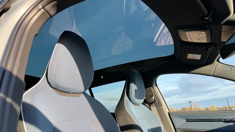 Used Volvo EX30 2025 for sale - 75967015: Photo 44