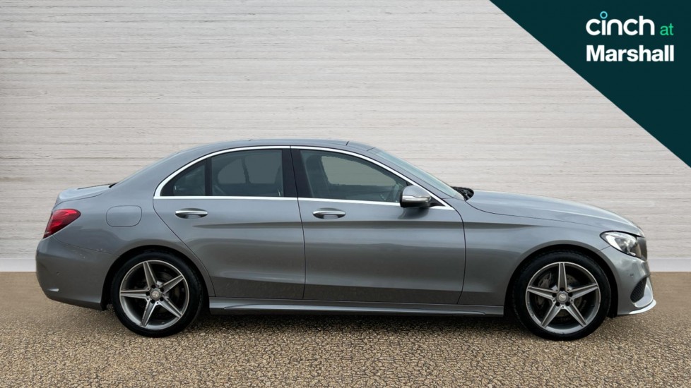 Used Mercedes-Benz C Class 2015 for sale - 76647916: Photo 2