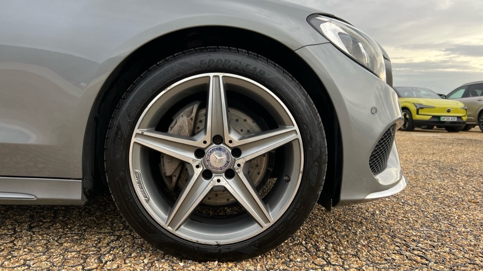 Used Mercedes-Benz C Class 2015 for sale - 76647916: Photo 20