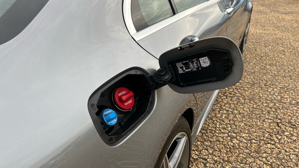 Used Mercedes-Benz C Class 2015 for sale - 76647916: Photo 21