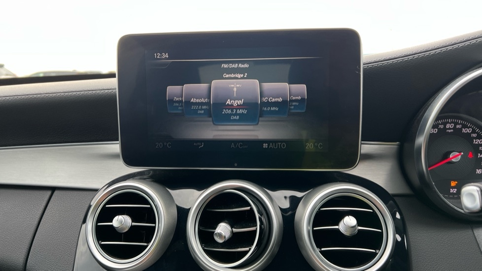 Used Mercedes-Benz C Class 2015 for sale - 76647916: Photo 35