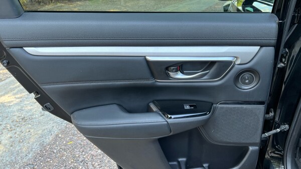 Used Honda CR-V 2019 for sale - 76241673: Photo 36