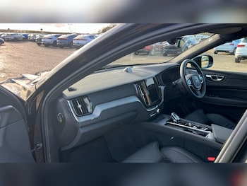 Used Volvo XC60 2025 for sale - 76533962: Photo