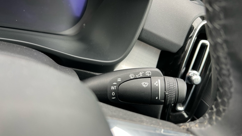 Used Volvo XC40 2024 for sale - 76074597: Photo 30