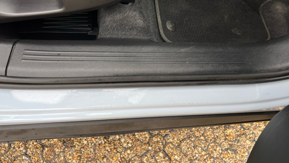 Used Volvo XC40 2024 for sale - 76074597: Photo 43