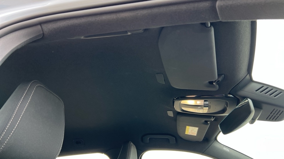 Used Volvo XC40 2024 for sale - 76074597: Photo 44