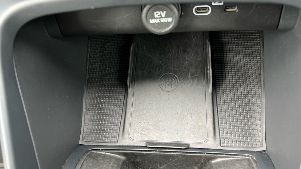 Used Volvo XC40 2024 for sale - 76074597: Photo 49