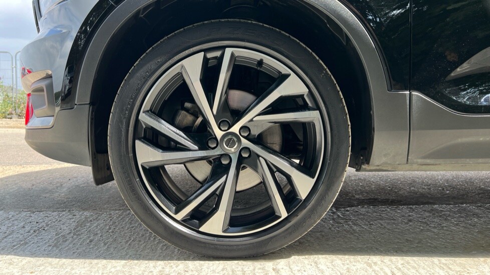 Used Volvo XC40 2021 for sale - 76540050: Photo 25