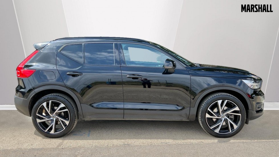 Used Volvo XC40 2021 for sale - 76540050: Photo 3
