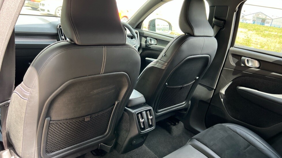 Used Volvo XC40 2021 for sale - 76540050: Photo 35