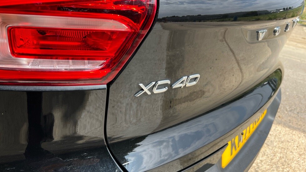Used Volvo XC40 2021 for sale - 76540050: Photo 38