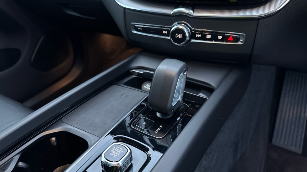 Used Volvo XC60 2022 for sale - 76901236: Photo 14