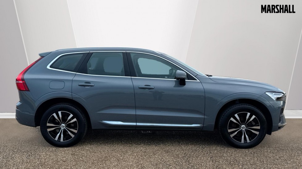 Used Volvo XC60 2022 for sale - 76901236: Photo 3